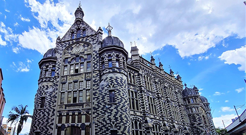 Palacio de la Cultura Rafael Uribe