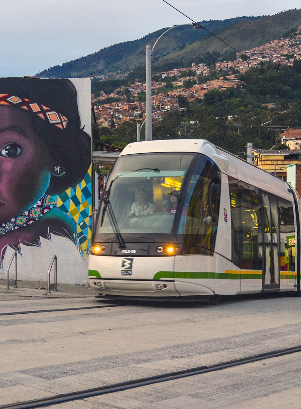 La Joya de la Ciudad: El Sistema Metro!